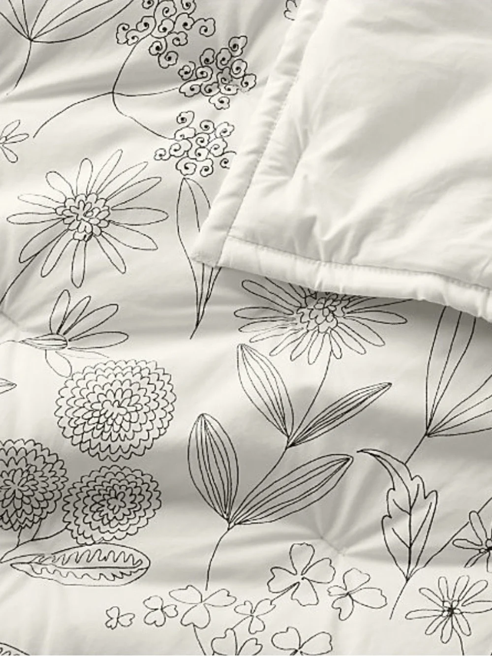 New! Crate&Barrel Comforter size Twin XL